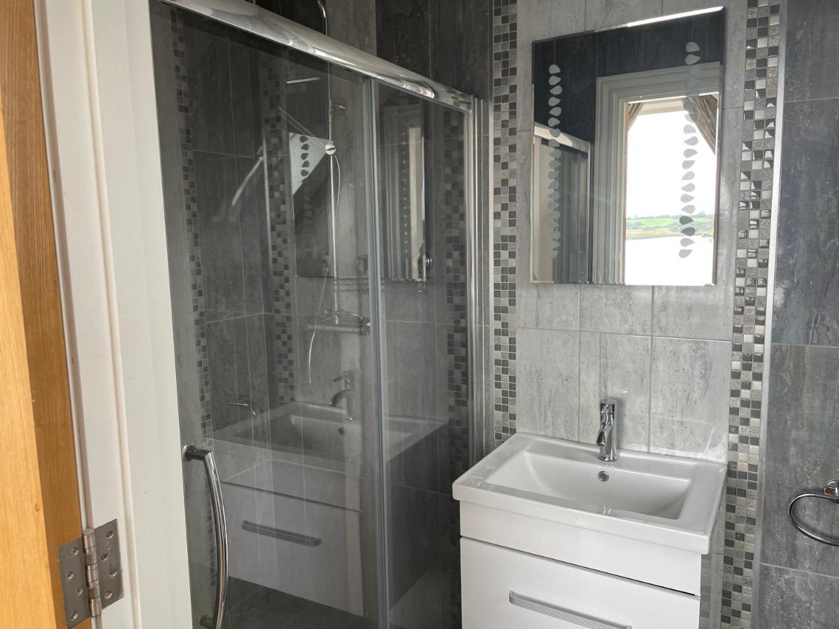 Lough Key Luxury Riverfront Apartment Cootehall Εξωτερικό φωτογραφία